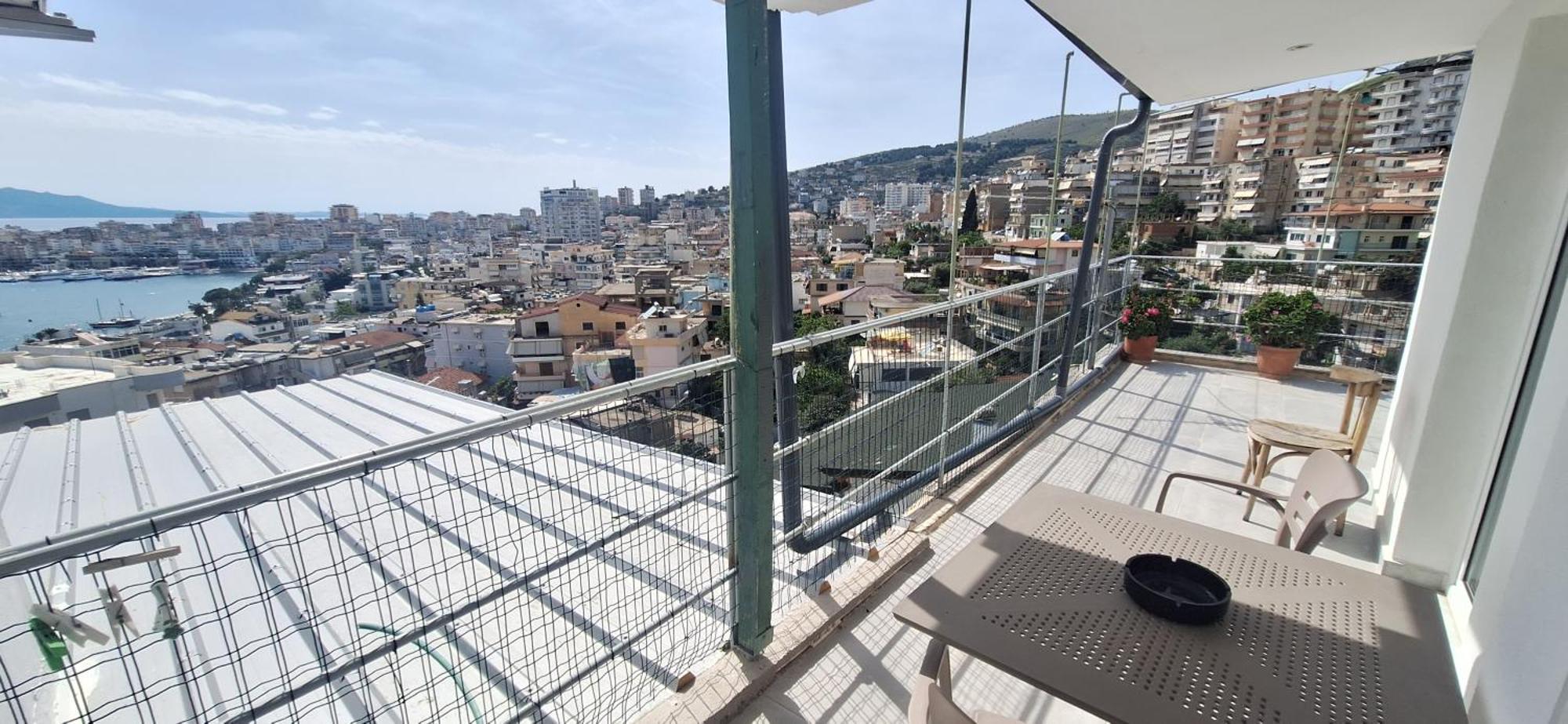 Blue Heaven Apartment Sarandë Esterno foto