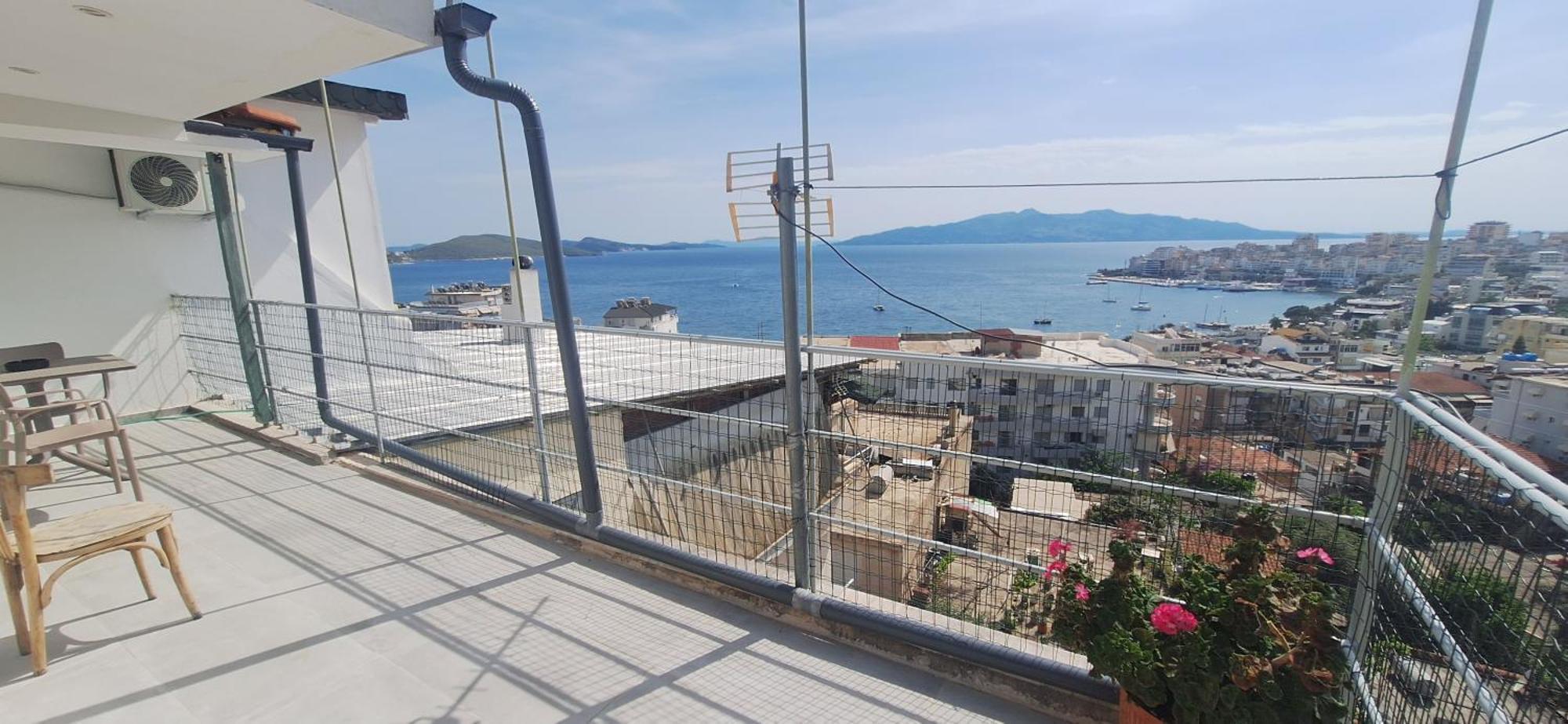 Blue Heaven Apartment Sarandë Esterno foto